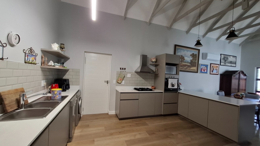 2 Bedroom Property for Sale in Hartland Lifestyle Estate Western Cape